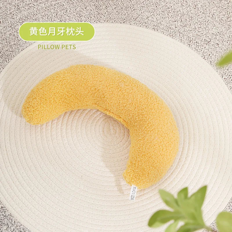 2022 Premium U-Shaped Winter Pillow for Cats and Dogs - Comfortable Sleep Aid and Cervical Spine Support Pet Accessory